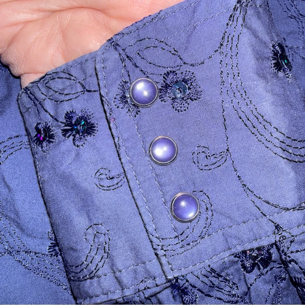 Ariat Women’s Navy Sequin Embroidered Western Pearl Snap Shirt L Cowgirl Sparkle - Picture 9 of 10